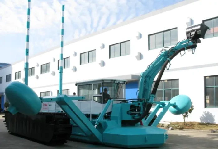 KD-i Amphibious Multipurpose Dredger