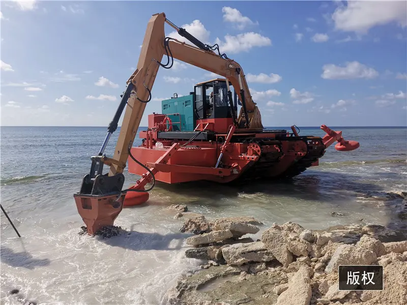 Keda Amphibious Excavator Put Into Work In Hainan